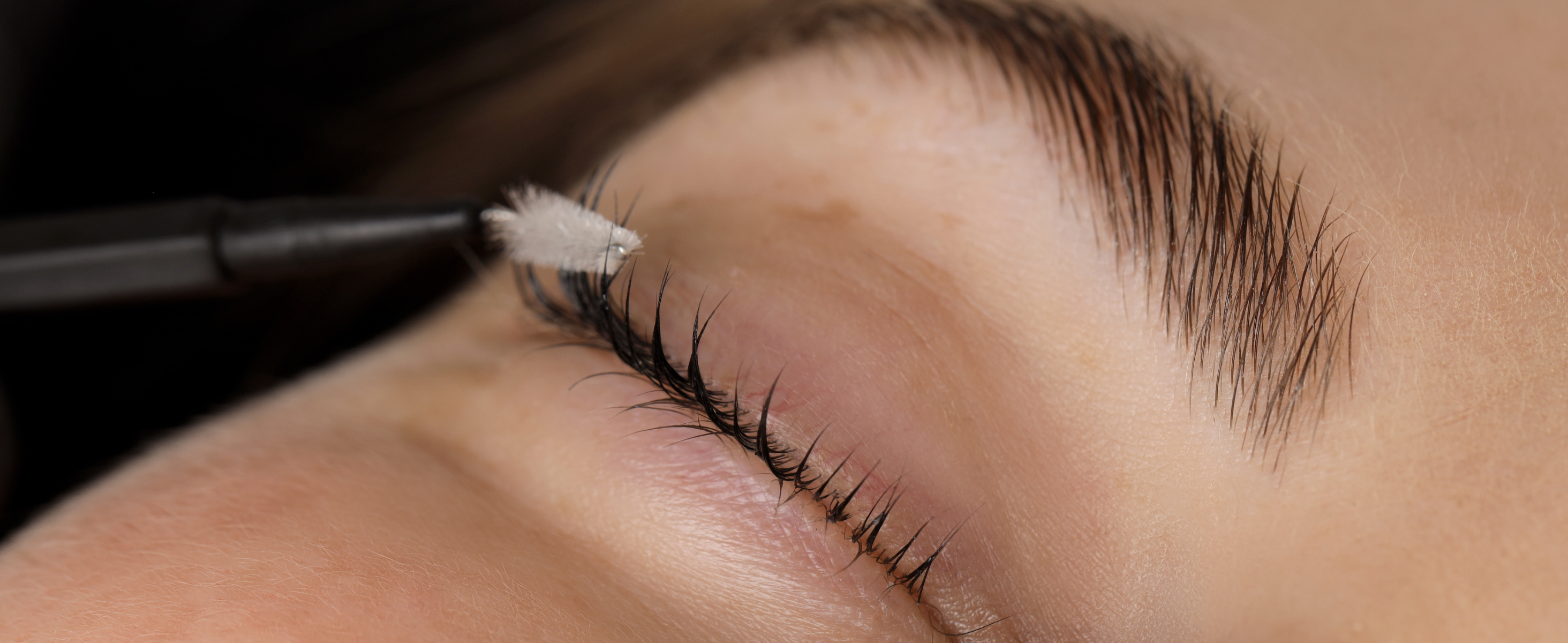 5 Common Causes of Eyelash Loss | And How to Stop It