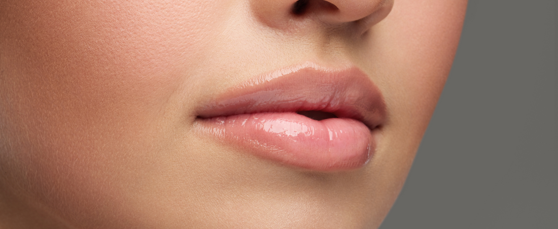 Common Causes Of Dark Lips And How to Lighten Dark Lips