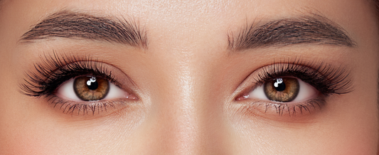 Daily Habits That Might Be Slowing Your Eyelash Growth
