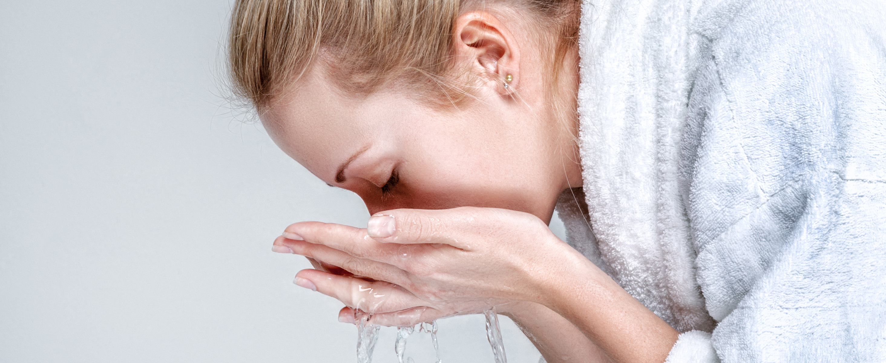 Should You Wash Your Face with Warm or Cold Water?